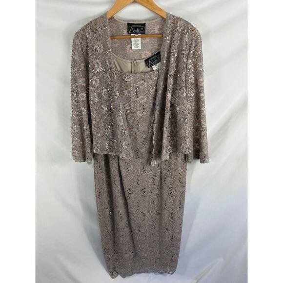Alex Evenings Dresses & Skirts - Alex Evenings Lace 2 Piece Evening Set Tan Size 14W